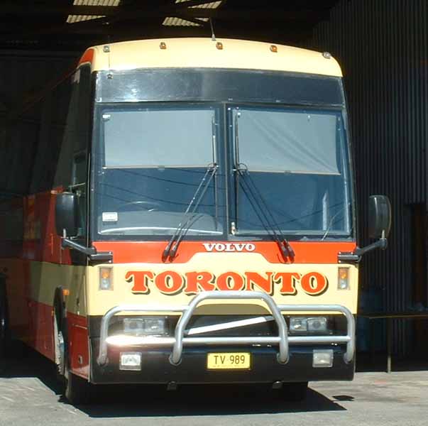 Toronto Bus Service Volvo B12 Austral Pacific Majestic TV989